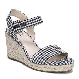 LifeStride Tango Gingham Wedge Sandal, Size 10